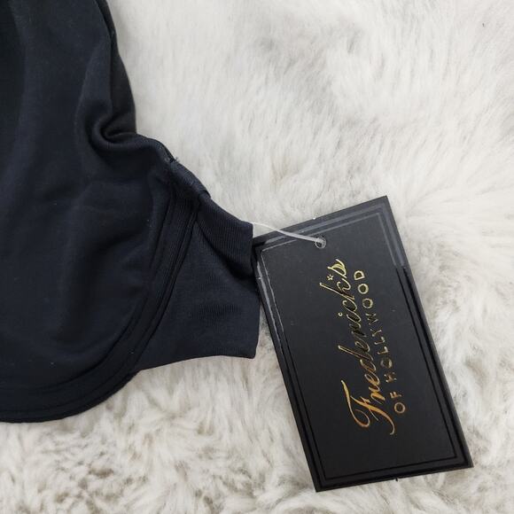 NEW Frederick's of Hollywood Taormina Black One-Shoulder Swimsuit Bikini Top - Picture 4 of 11